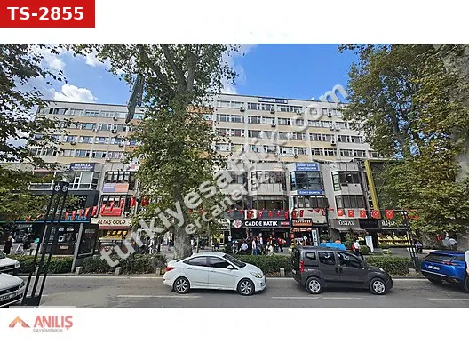 İzmit Belediye Çarşı İş Merkezinde Satılık 1+0 Büro/Ofis